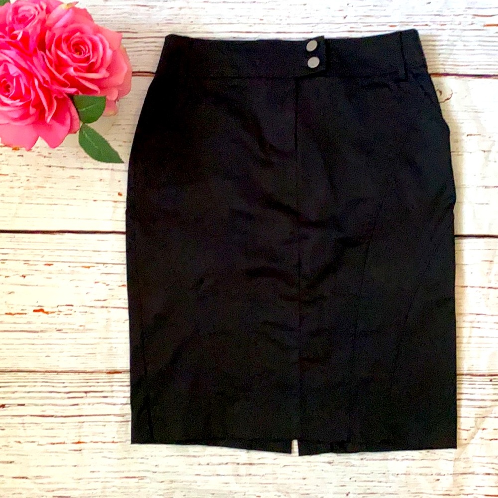 Dalia Performance Black Pencil Skirt Size 4